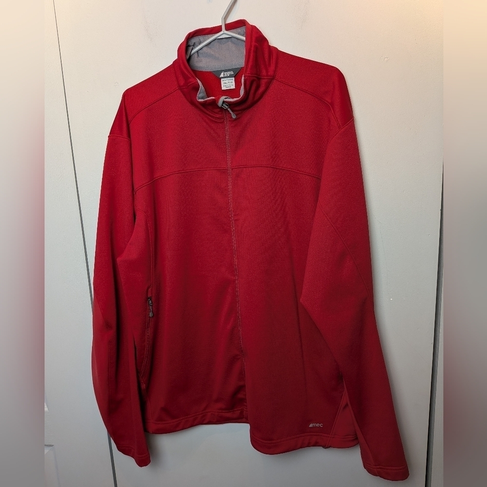MEC Outdoor Mid Season Men Zip Sweater Up Size XXL Made In Canada Red Color